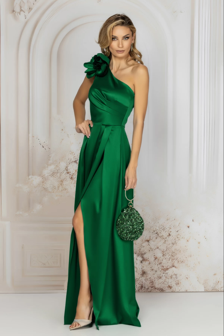 Rochie de seara verde lunga cu umar gol si floare 3D