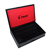 Cutie de lux Pilot pentru un etui si un instrument de scris