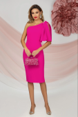 Rochie de ocazie midi fuchsia cu umar gol si funda accesorizata cu strassuri